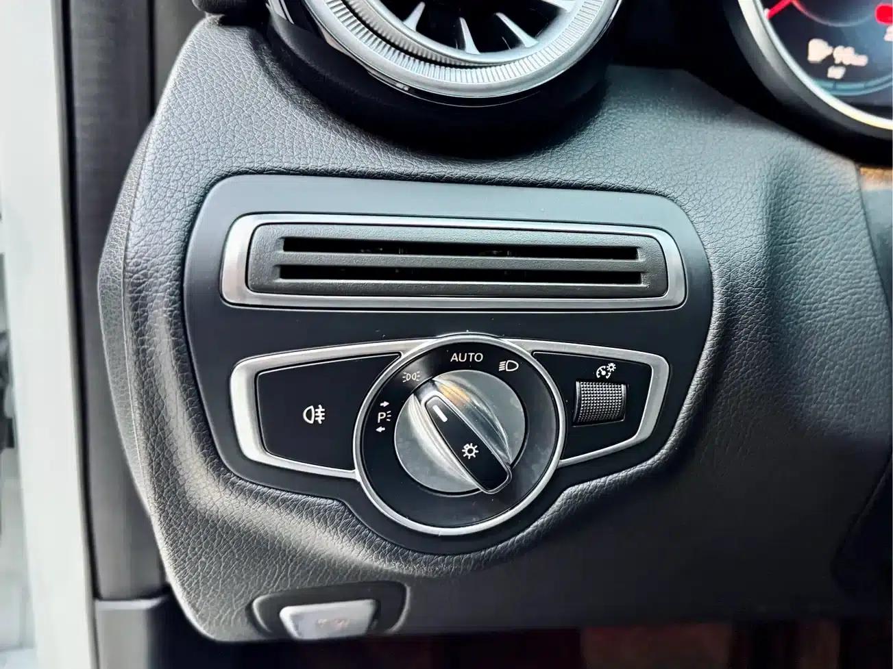 2020 Mercedes-Benz C-Class C 260 L Sport Edition — миниатюра 12