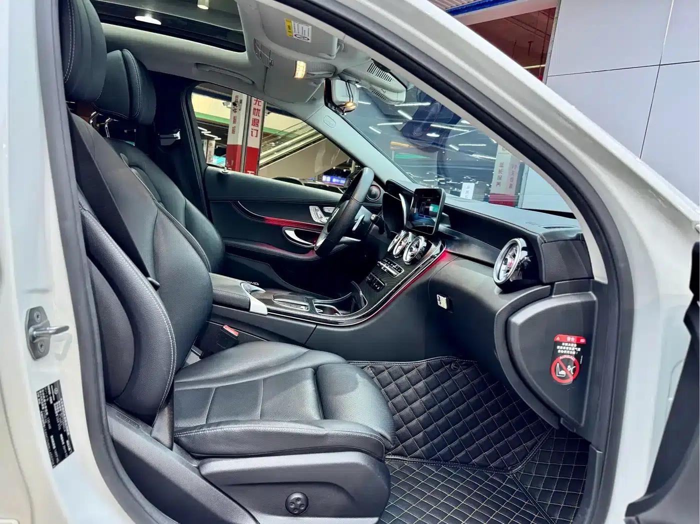 2020 Mercedes-Benz C-Class C 260 L Sport Edition — миниатюра 18