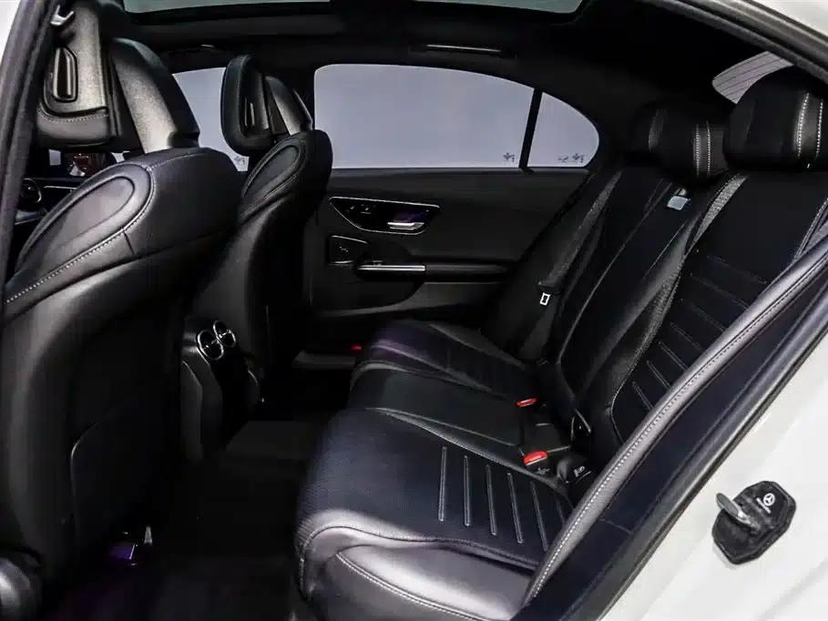 Mercedes-Benz C-Class 2023 Facelift C 260 L Sport Edition — миниатюра 9