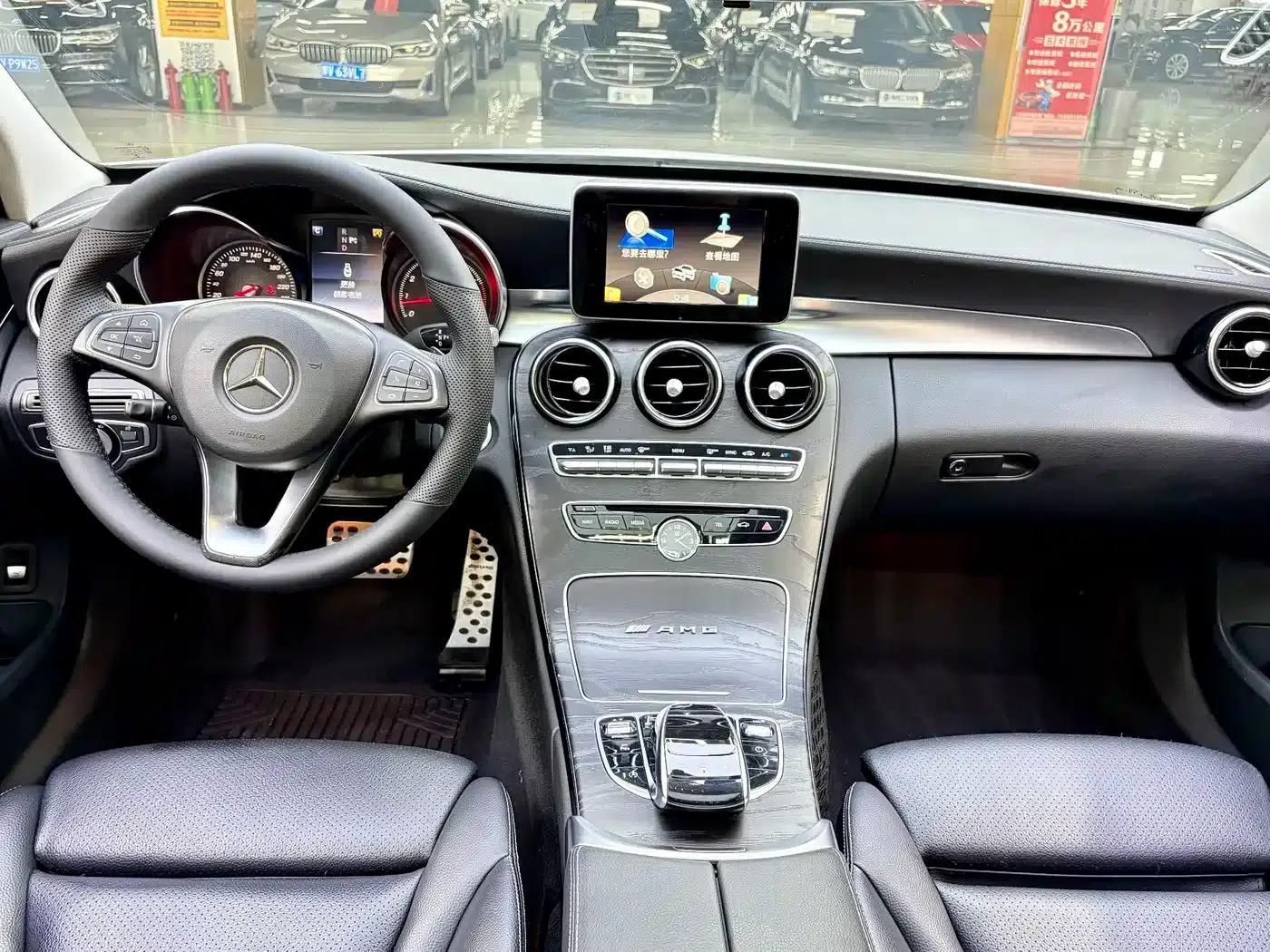 2016 Mercedes-Benz C-Class C 200 L Sport — миниатюра 17