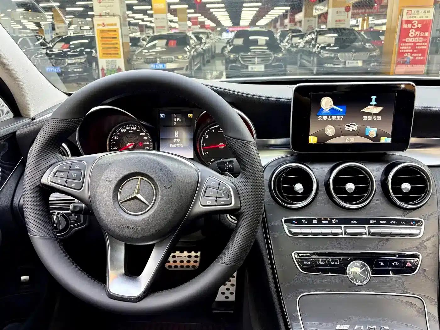 2016 Mercedes-Benz C-Class C 200 L Sport — миниатюра 6
