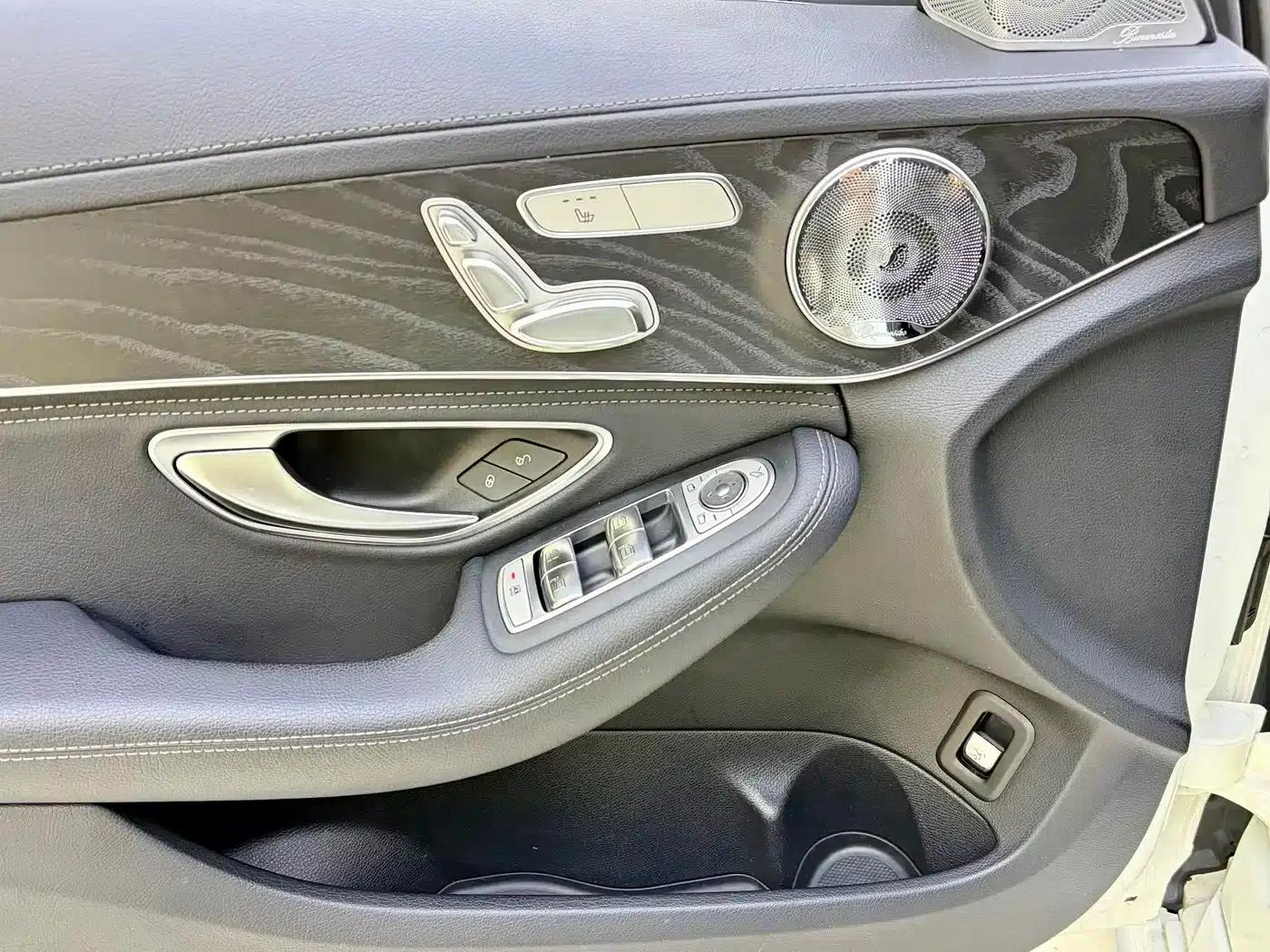 2016 Mercedes-Benz C-Class C 200 L Sport — миниатюра 7