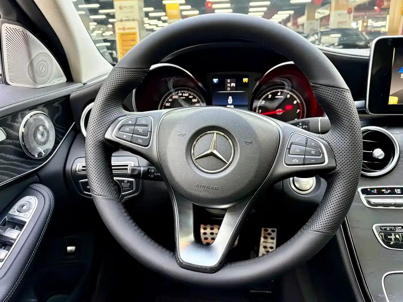2016 Mercedes-Benz C-Class C 200 L Sport — миниатюра 8