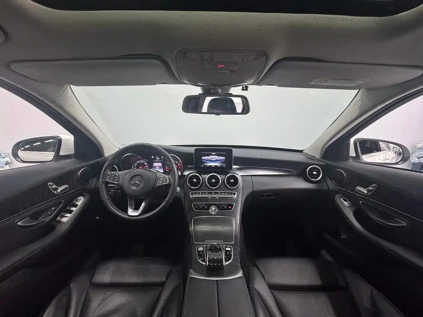 2015 Mercedes-Benz C-Class C 200 L 4MATIC — миниатюра 16