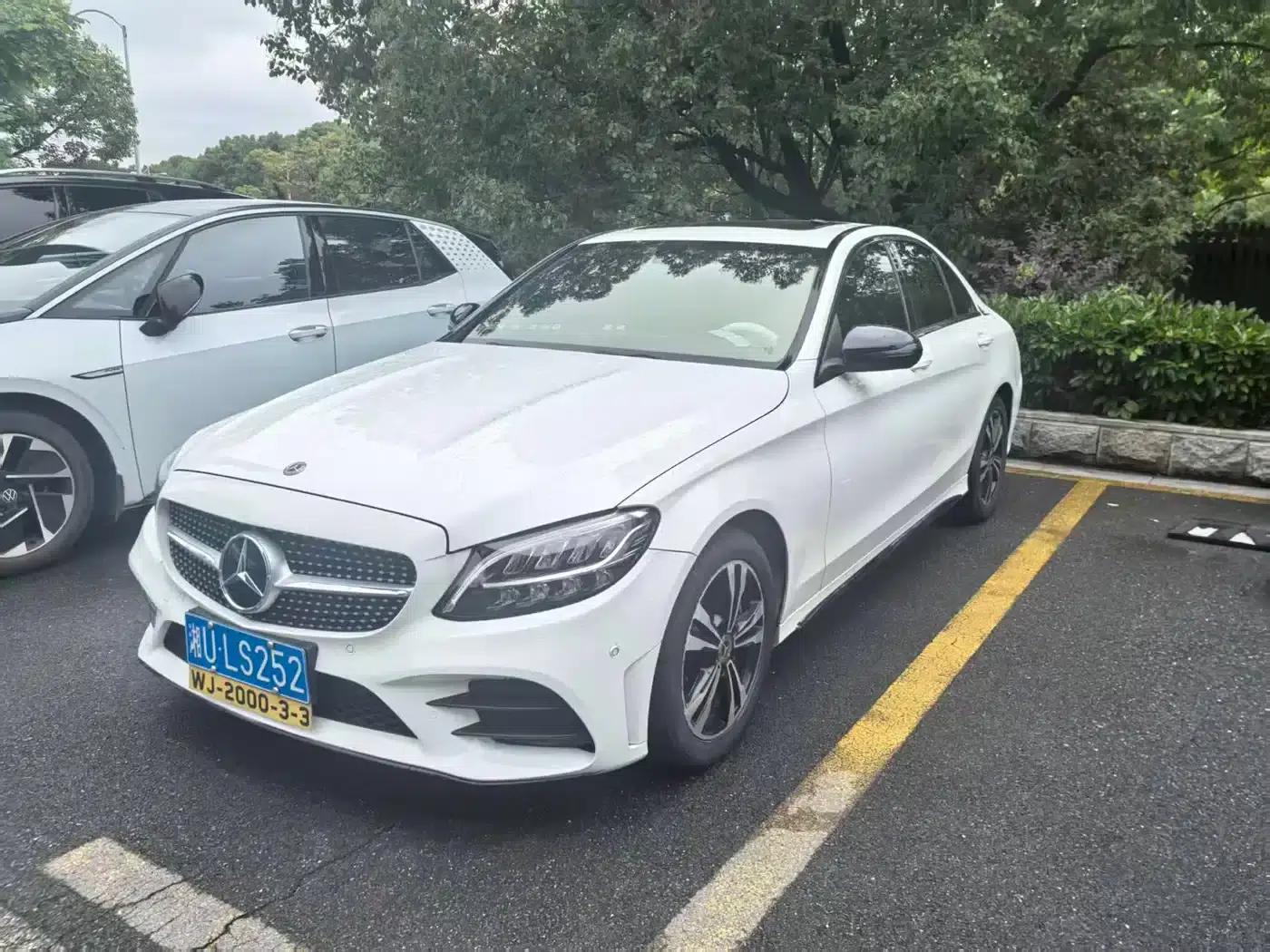 2019 Mercedes-Benz C-Class C 260 Sport Edition — миниатюра 1