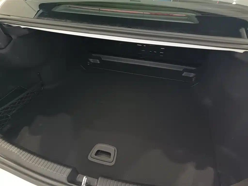 2022 Mercedes-Benz C-Class C 260 L — миниатюра 2