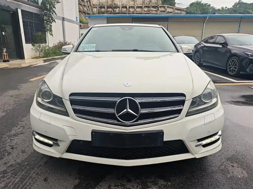 Mercedes-Benz C-Class 2013 C 260 Fashion Grand Edition — миниатюра 2