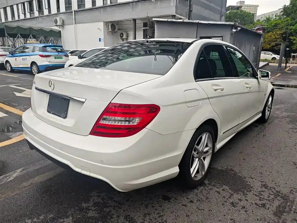 Mercedes-Benz C-Class 2013 C 260 Fashion Grand Edition — миниатюра 5