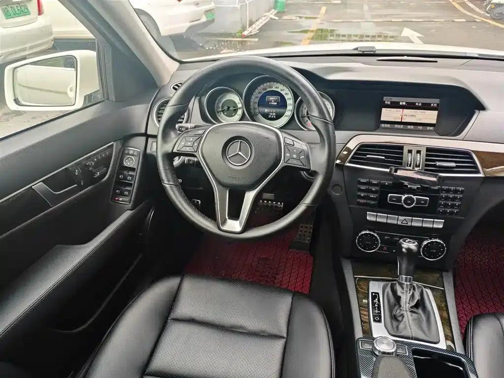 Mercedes-Benz C-Class 2013 C 260 Fashion Grand Edition — миниатюра 10