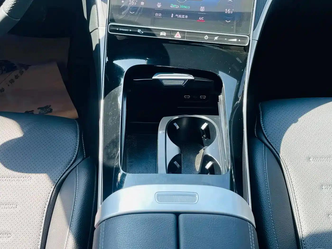 2022 Mercedes-Benz C-Class C 260 L Sport Edition — миниатюра 12