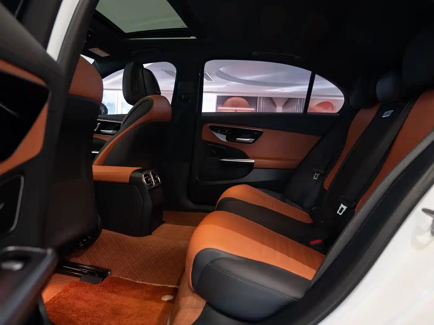 2023 Mercedes-Benz C-Class C 200 L Sport Edition — миниатюра 14