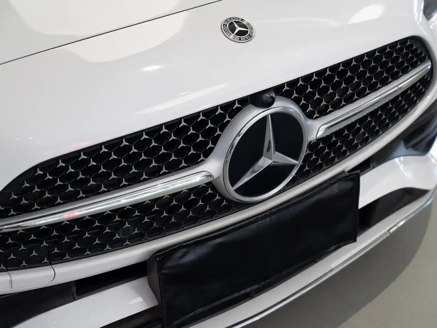 2023 Mercedes-Benz C-Class C 200 L Sport Edition — миниатюра 8