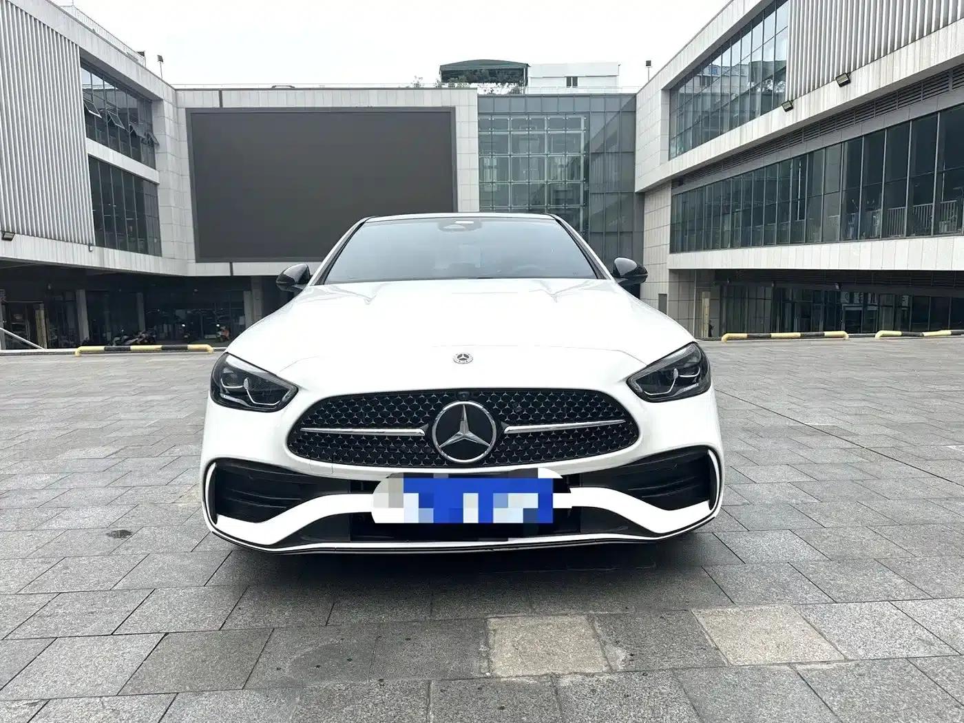 2024 Mercedes-Benz C-Class C 260 L Midnight Sport Edition — миниатюра 2