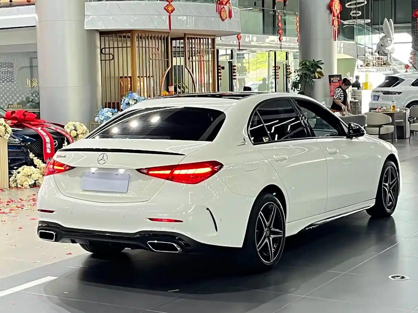 Mercedes-Benz C-Class 2024 Facelift C 260 L Sport Night Edition — миниатюра 7