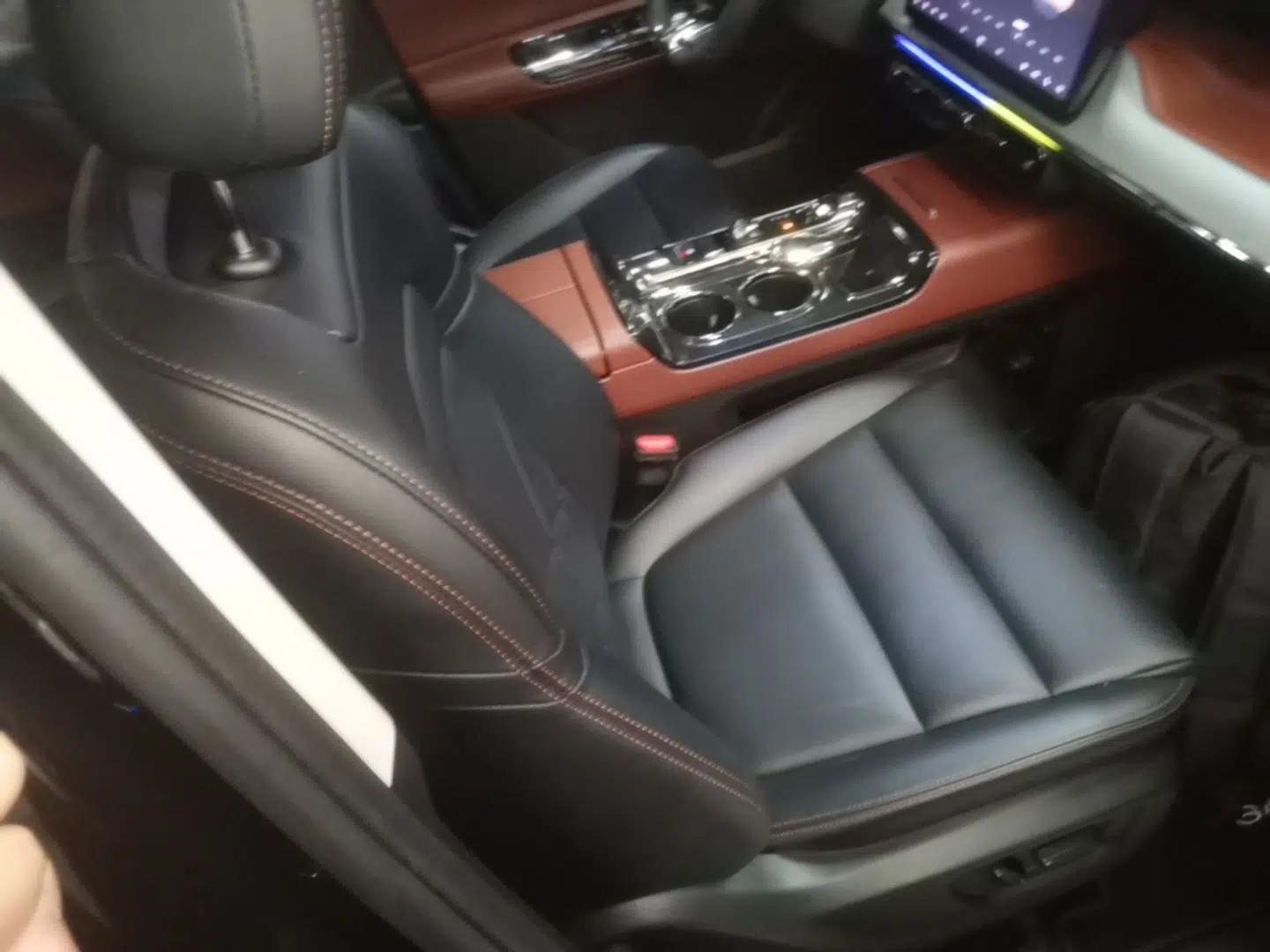 GAC Trumpchi E8 New Energy 2025 150km PRO+ — миниатюра 24