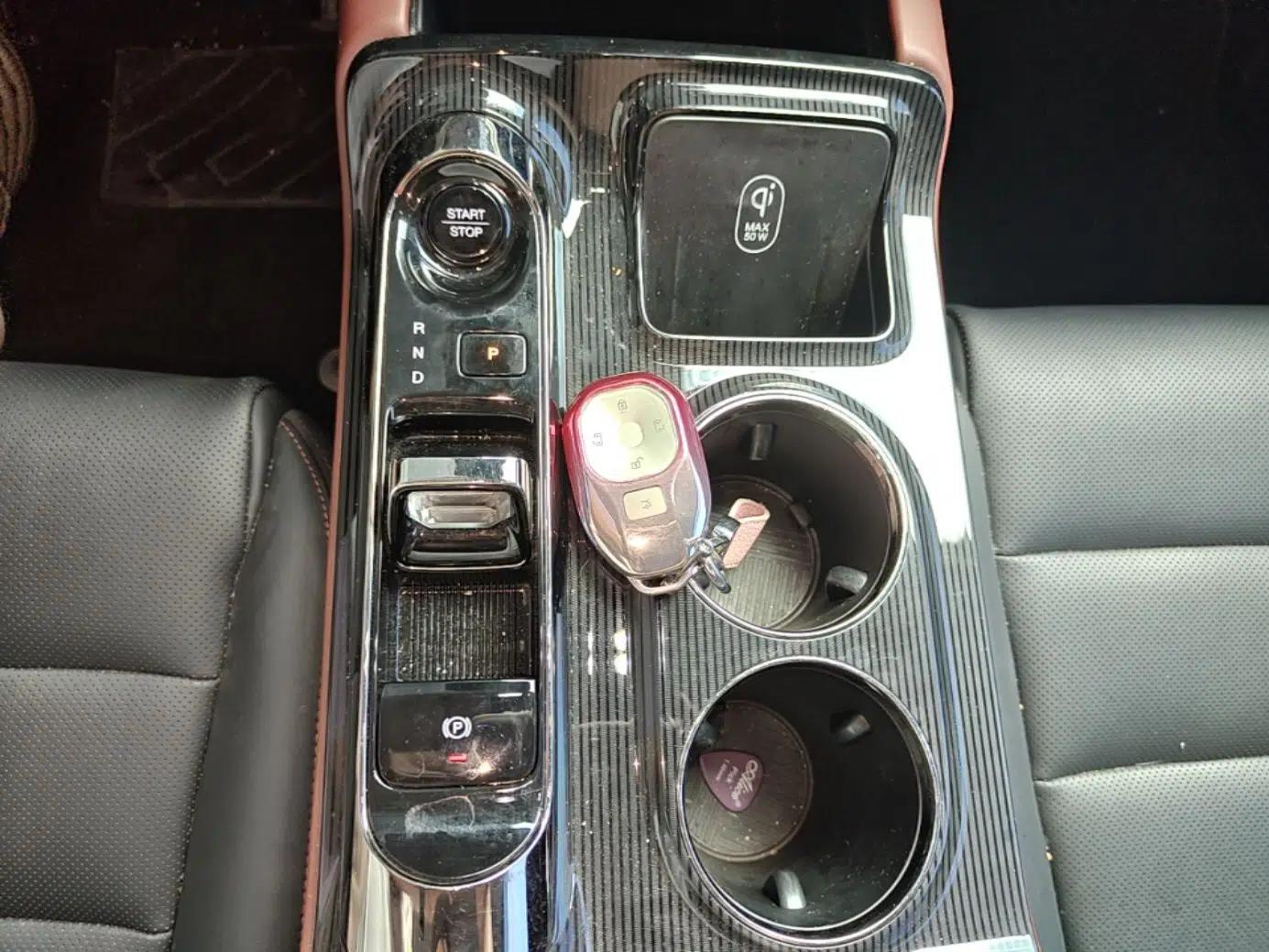 GAC Trumpchi E8 New Energy 2024 150km MAX+ — миниатюра 21