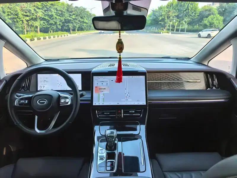 Trumpchi M8 2024 Master Series 2.0TGDI Supreme Edition — миниатюра 7