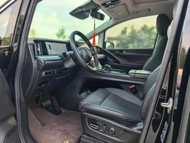 Trumpchi M8 2024 Master Series 2.0TGDI Supreme Edition — миниатюра 8