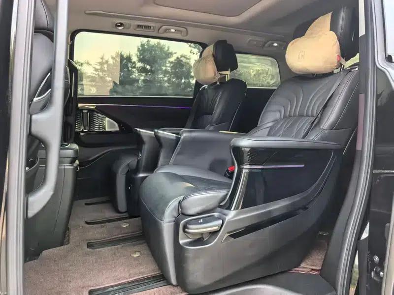 Trumpchi M8 2024 Master Series 2.0TGDI Supreme Edition — миниатюра 9