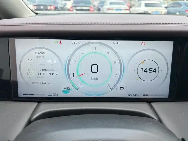 Trumpchi M8 2024 Master Series 2.0TGDI Supreme Edition — миниатюра 12