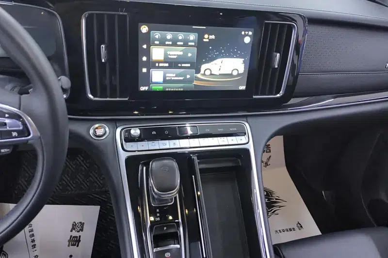 Trumpchi M8 2021 Master Series 390T Supreme Edition — миниатюра 8
