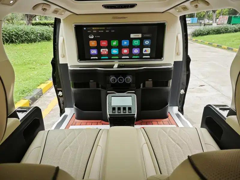 Trumpchi M8 2021 Master Series 390T Four-Seat Royal Edition — миниатюра 21