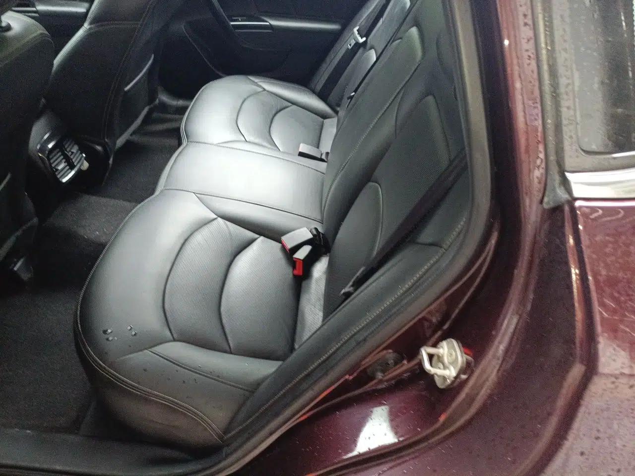 GAC Trumpchi GA6 2015 1.8T DCT Luxury Navigation Model — миниатюра 17