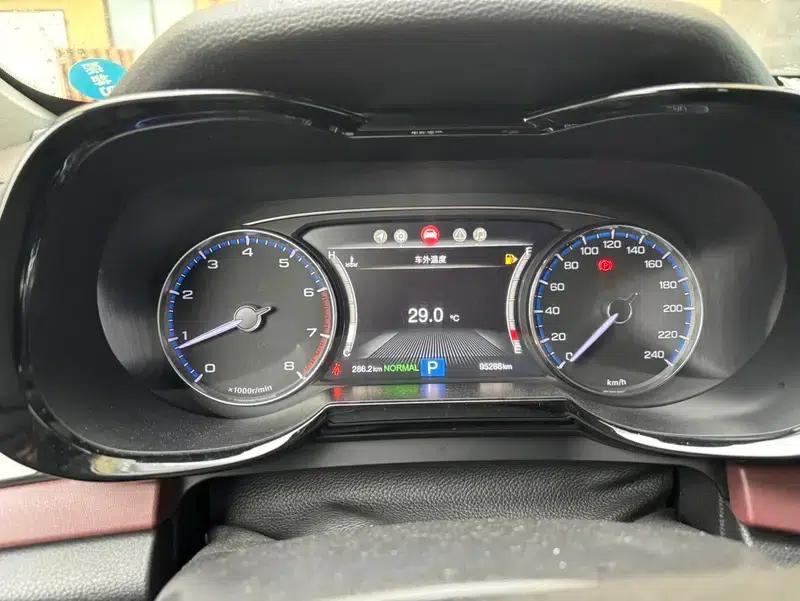 Trumpchi GS8 2017 320T 2WD Premium Edition 7-Seater — миниатюра 12