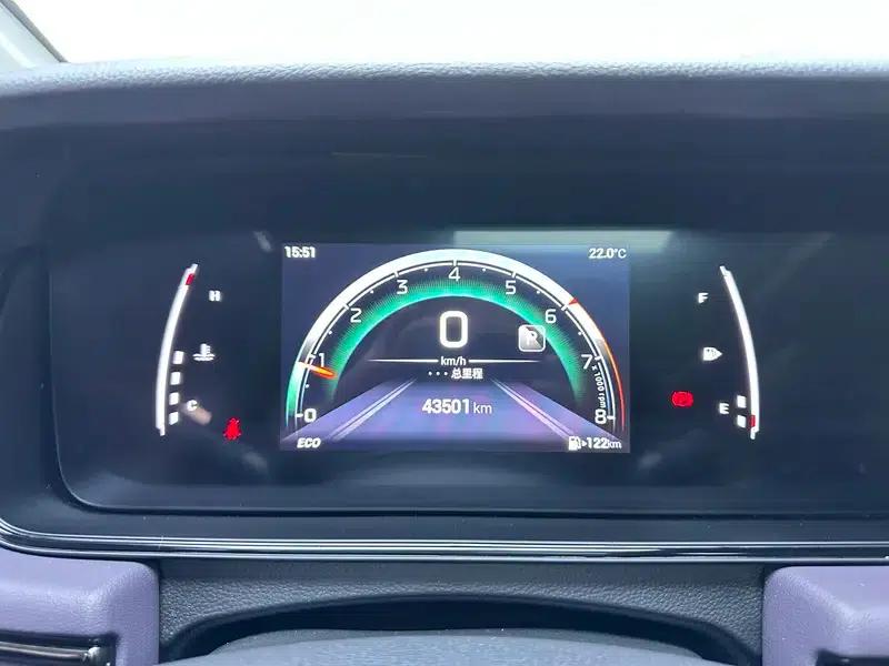 Trumpchi M6 2024 MAX 270T WDCT Premium Edition — миниатюра 15