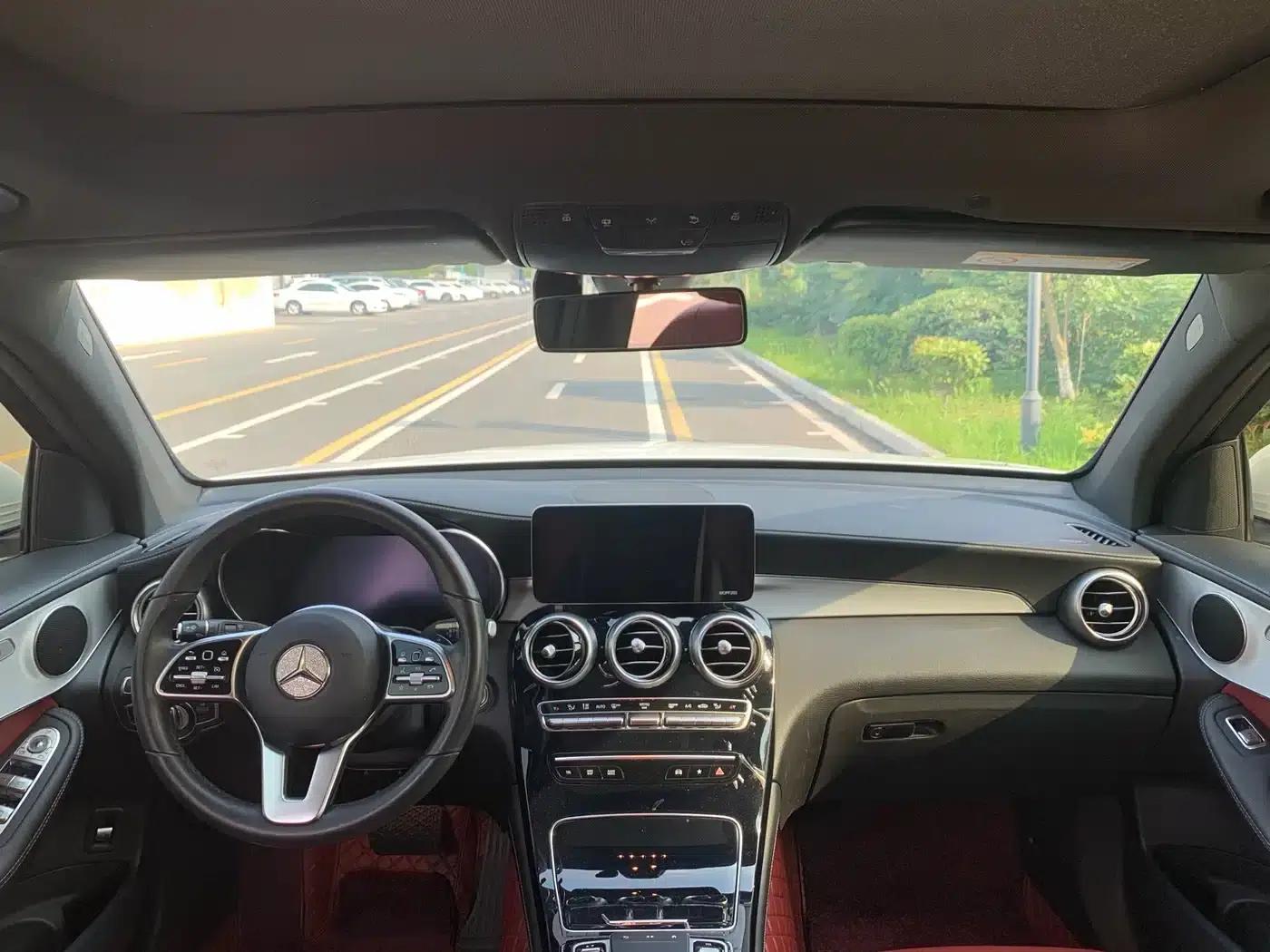 2021 Mercedes-Benz GLC 260 L 4MATIC Luxury — миниатюра 6