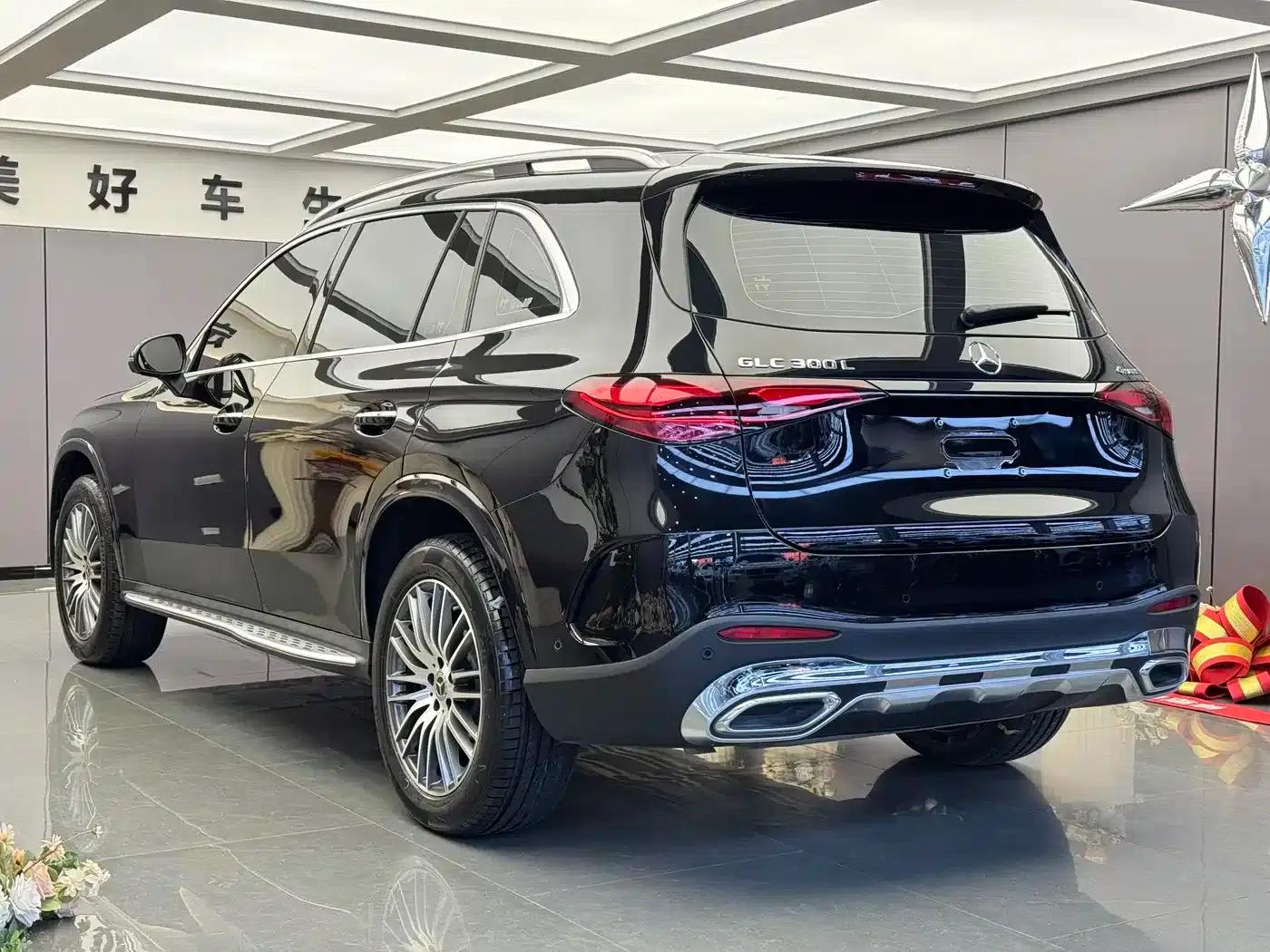 2025 Mercedes-Benz GLC 300 L 4MATIC Dynamic 5-seater — миниатюра 14