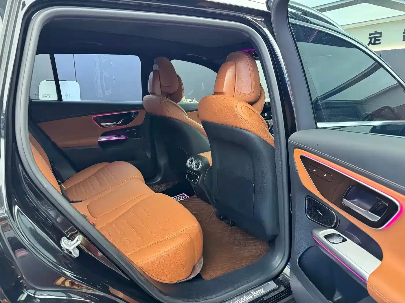 2025 Mercedes-Benz GLC 300 L 4MATIC Dynamic 5-seater — миниатюра 10