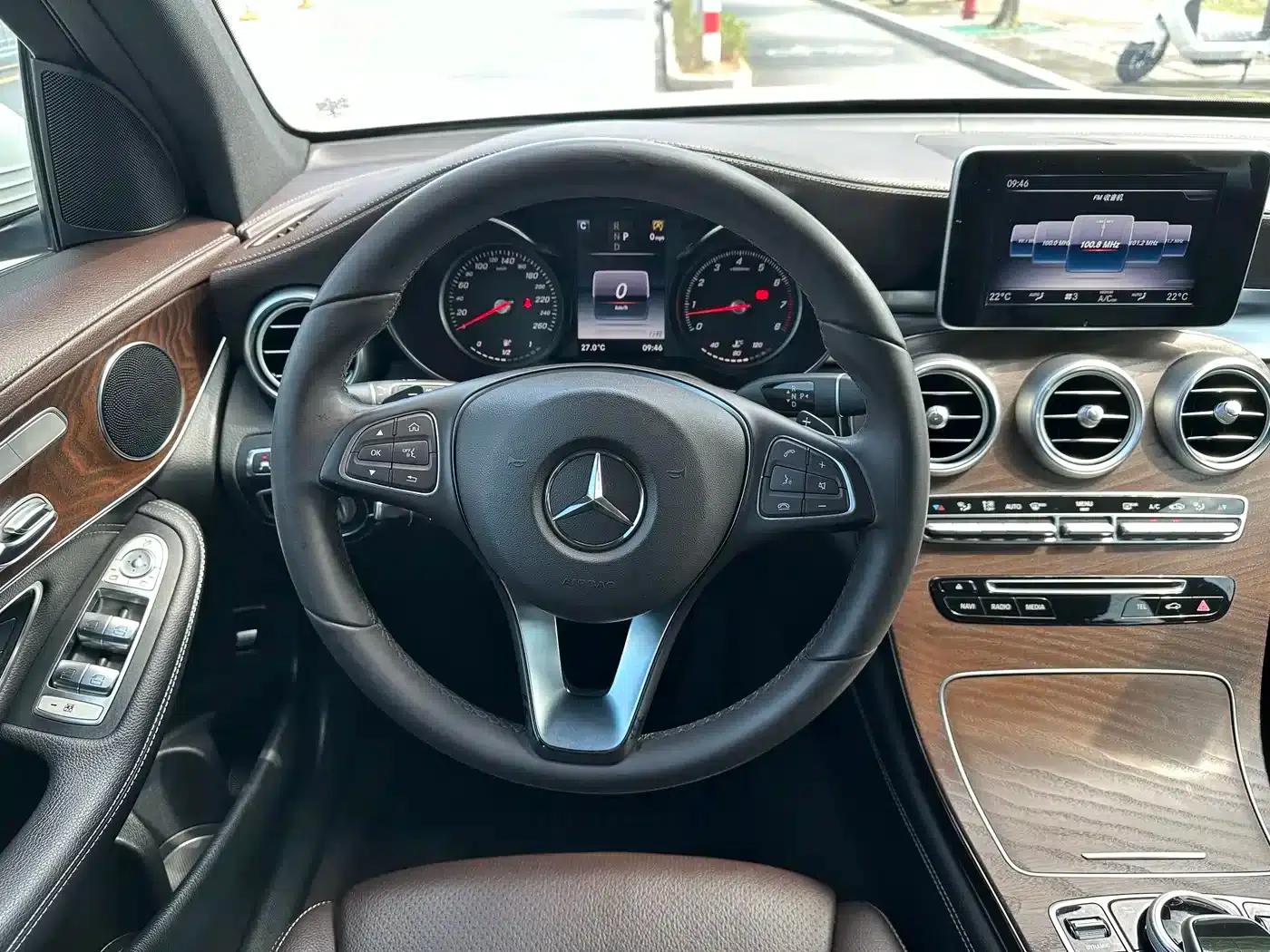 2018 Mercedes-Benz GLC Facelift: GLC 300 4MATIC Dynamic — миниатюра 18