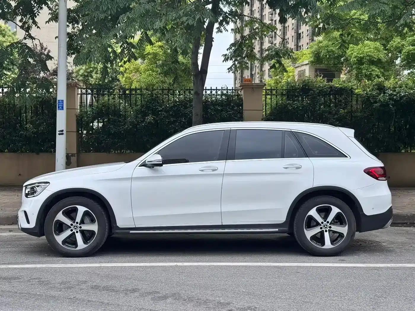 Mercedes-Benz GLC 2022 Facelift - GLC 260 L 4MATIC Dynamic — миниатюра 7