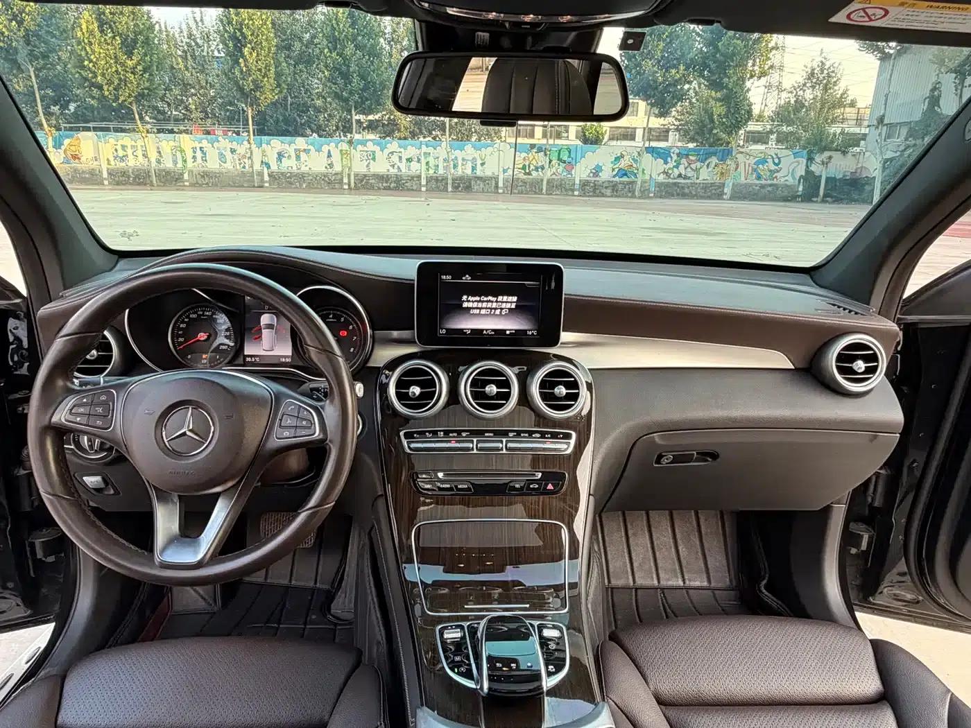 2019 Mercedes-Benz GLC 260 L 4MATIC Dynamic — миниатюра 11