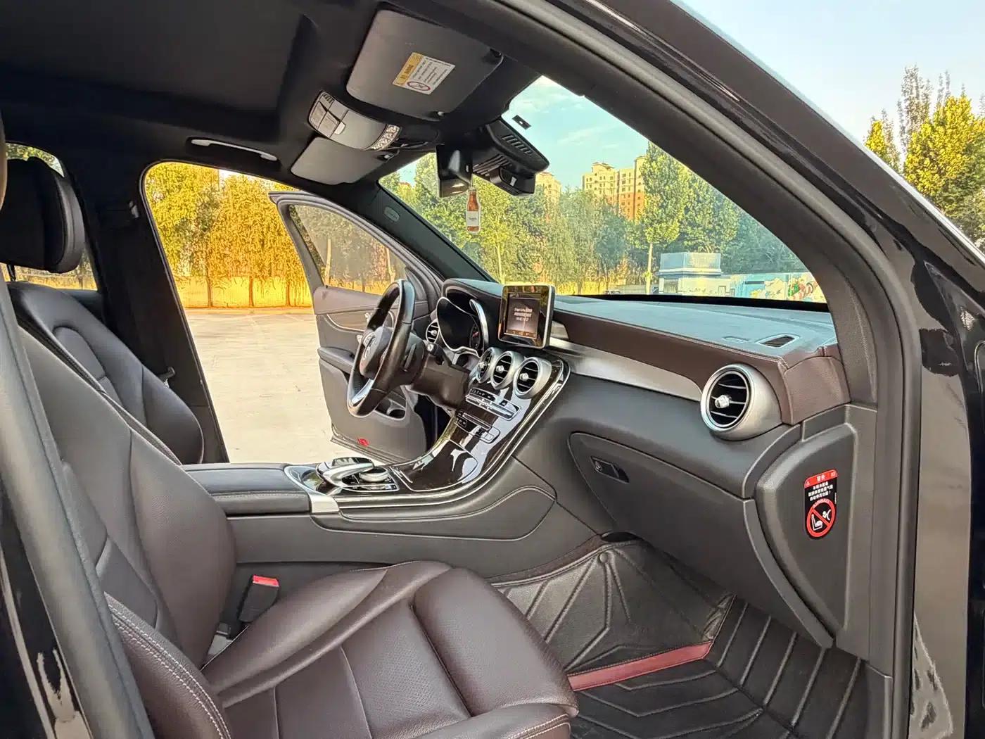 2019 Mercedes-Benz GLC 260 L 4MATIC Dynamic — миниатюра 12