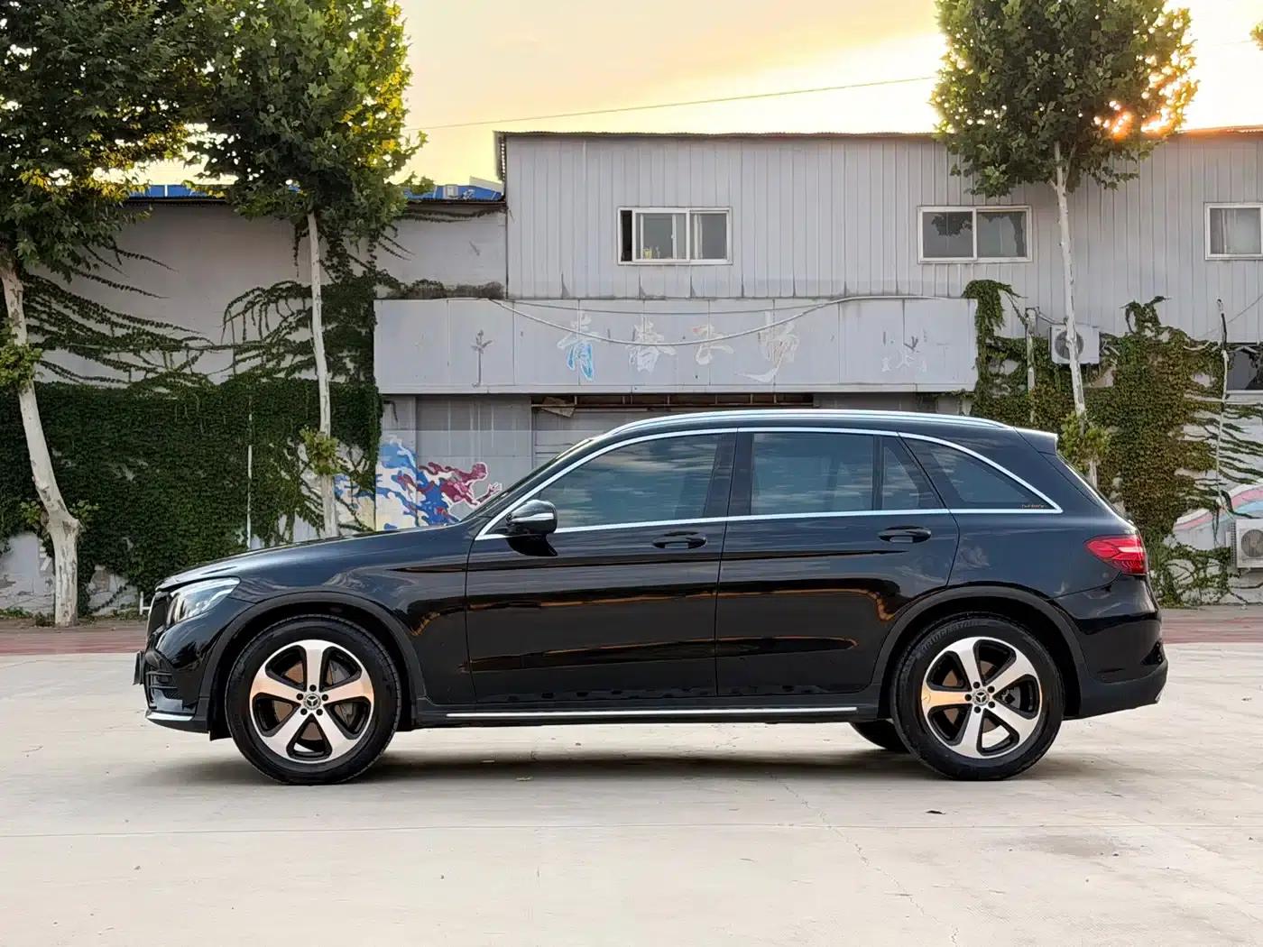 2019 Mercedes-Benz GLC 260 L 4MATIC Dynamic — миниатюра 4