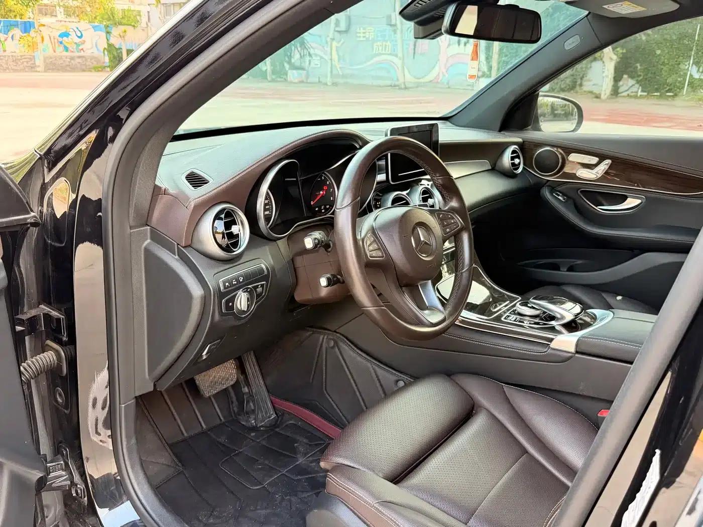 2019 Mercedes-Benz GLC 260 L 4MATIC Dynamic — миниатюра 8