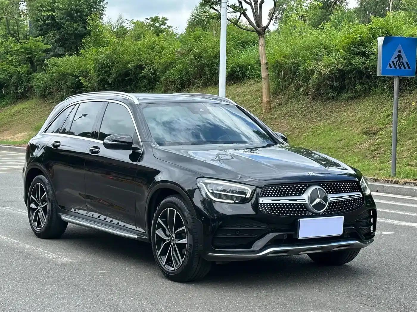 2021 Mercedes-Benz GLC 300 L 4MATIC Dynamic — миниатюра 1