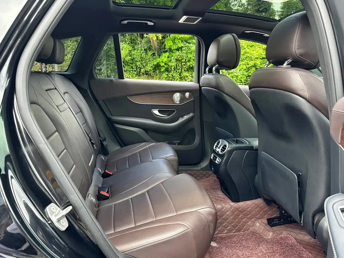 2021 Mercedes-Benz GLC 300 L 4MATIC Dynamic — миниатюра 9
