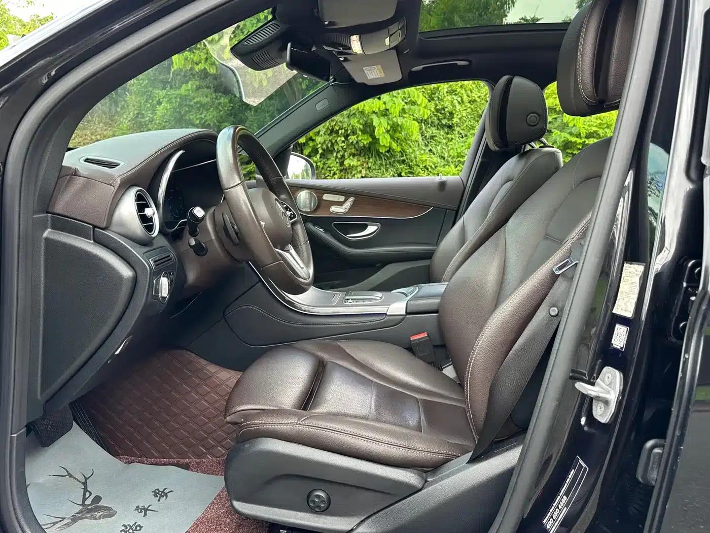 2021 Mercedes-Benz GLC 300 L 4MATIC Dynamic — миниатюра 10