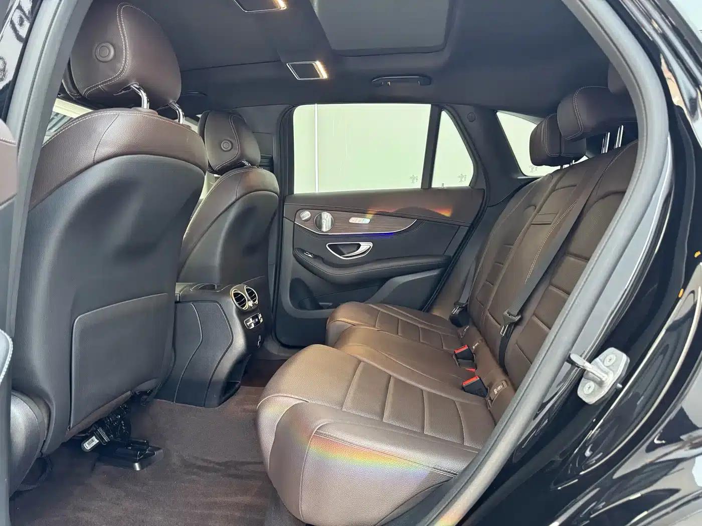 Mercedes-Benz GLC 2020 Facelift GLC 300 L 4MATIC Luxury — миниатюра 8