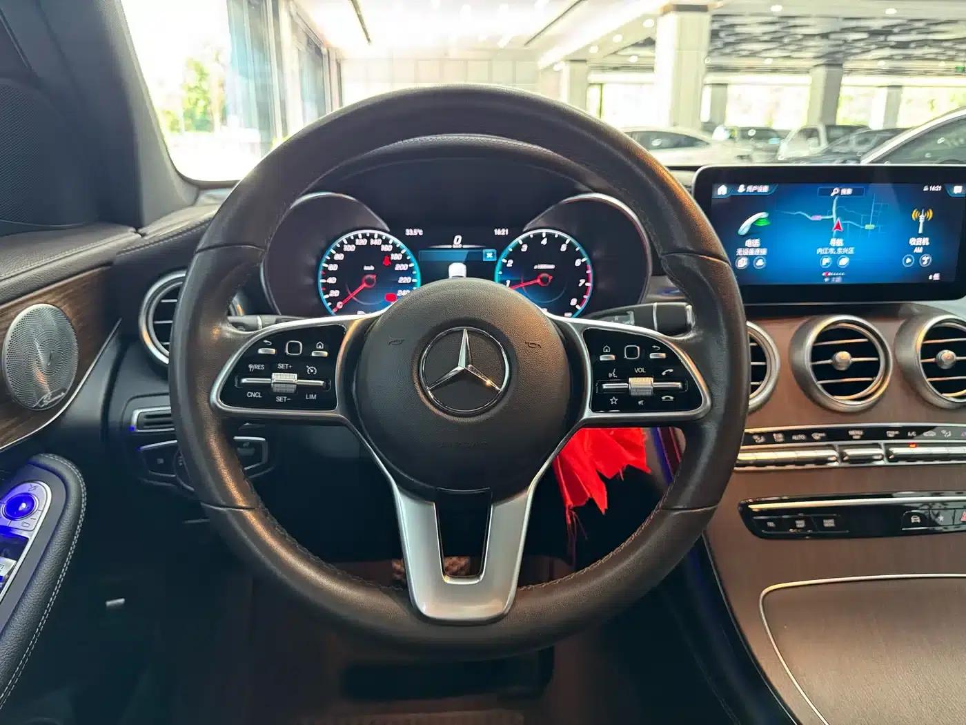 Mercedes-Benz GLC 2020 Facelift GLC 300 L 4MATIC Luxury — миниатюра 9