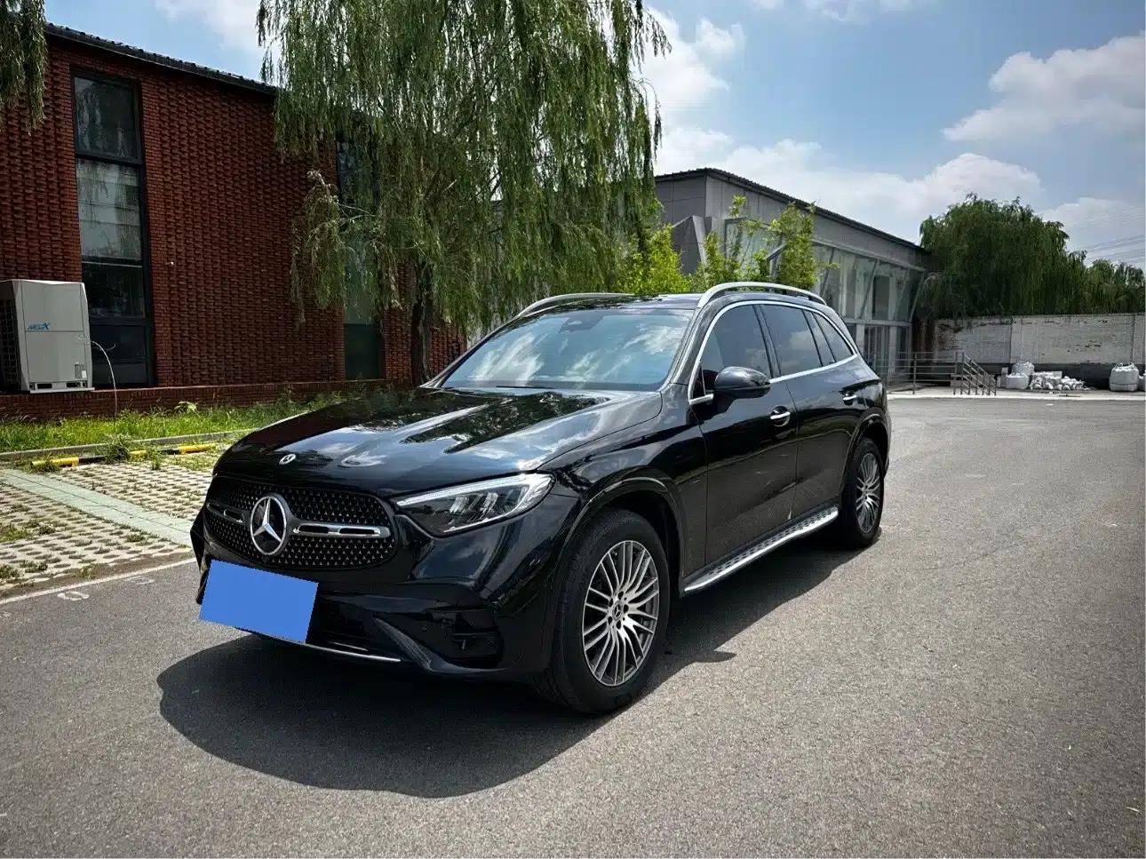 2023 Mercedes-Benz GLC Facelift: GLC 300 L 4MATIC Dynamic 5-Seater — миниатюра 1