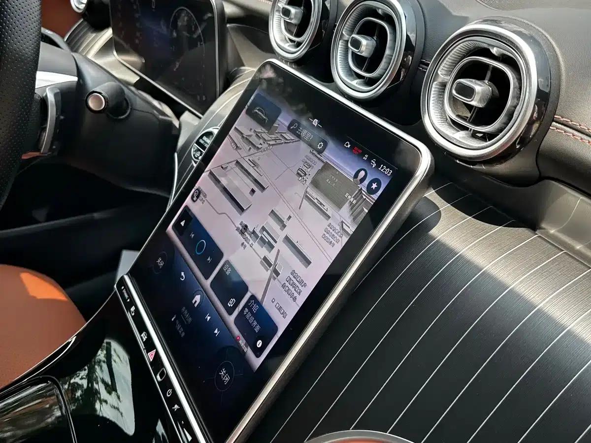 2023 Mercedes-Benz GLC Facelift: GLC 300 L 4MATIC Dynamic 5-Seater — миниатюра 13