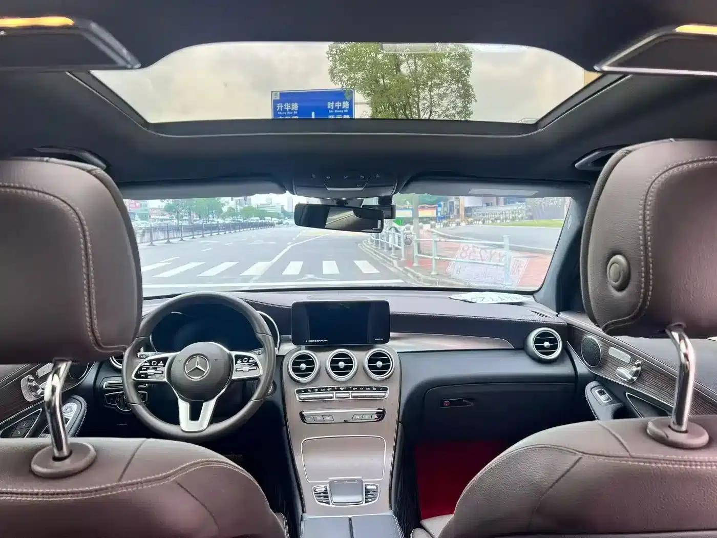 2022 Mercedes-Benz GLC 260 L 4MATIC Luxury — миниатюра 5