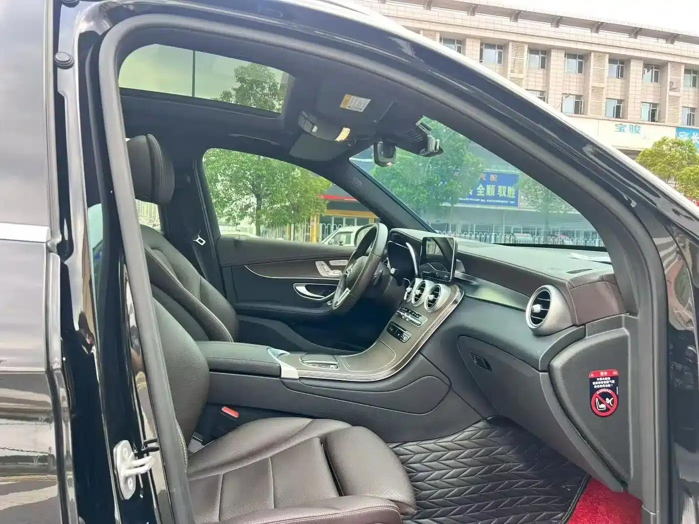 2022 Mercedes-Benz GLC 260 L 4MATIC Luxury — миниатюра 6