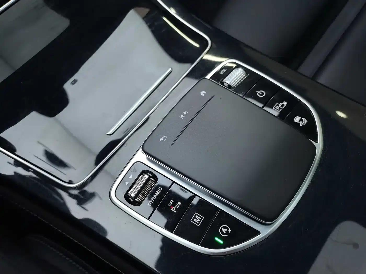 2021 Mercedes-Benz GLC 260 L 4MATIC Dynamic — миниатюра 15