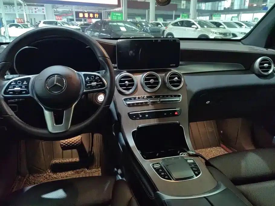 2020 Mercedes-Benz GLC 300 L 4MATIC Luxury — миниатюра 12