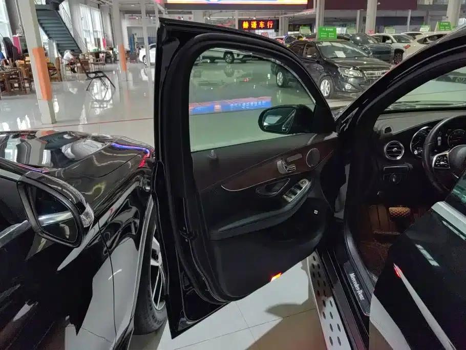2020 Mercedes-Benz GLC 300 L 4MATIC Luxury — миниатюра 7